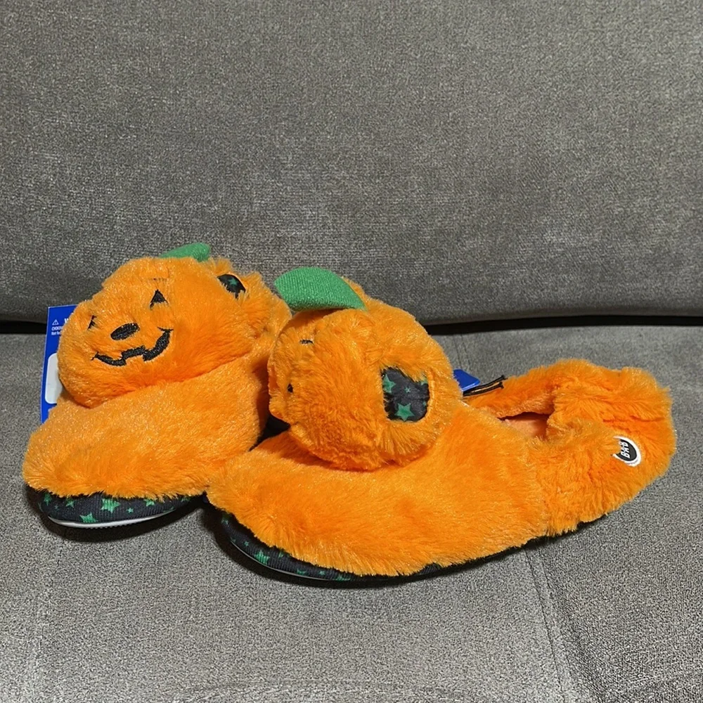 🎃🎃Build A Bear Workshop Pumpkin Slippers🎃🎃